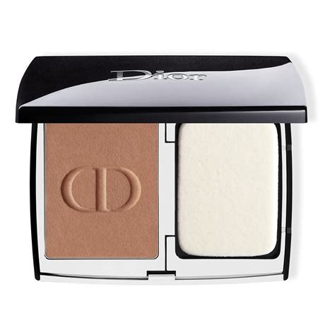 Dior FOREVER NATURAL VELVET Fondotinta Compatto.